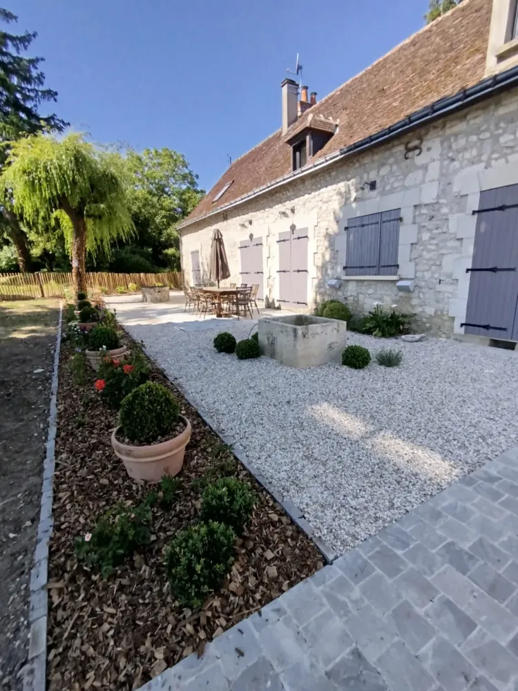 Création de jardin près de Génillé